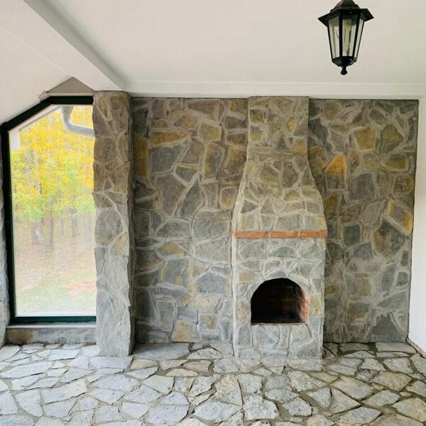 257978533_576034850243882_1644679237667783047_n-min-1024x772-1