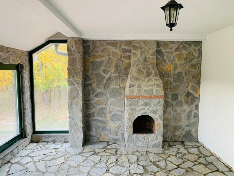 Prirodni kamen Mladenovac