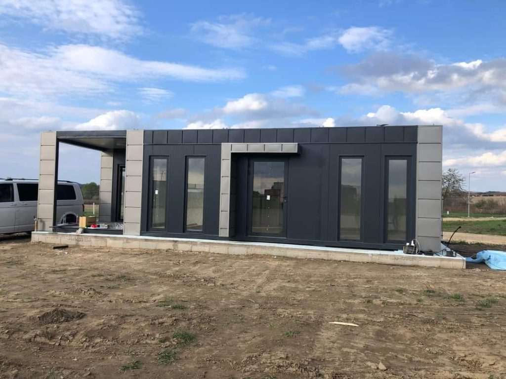 Read more about the article Stambeni kontejneri Lazarevac – KONTEJNERI LUX D.O.O.